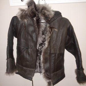 𝙂𝙚𝙣𝙪𝙞𝙣𝙚 𝙨𝙝𝙚𝙖𝙧𝙡𝙞𝙣𝙜 𝙠𝙞𝙙𝙨 𝙨𝙞𝙯𝙚 6/7 𝙟𝙖𝙘𝙠𝙚𝙩